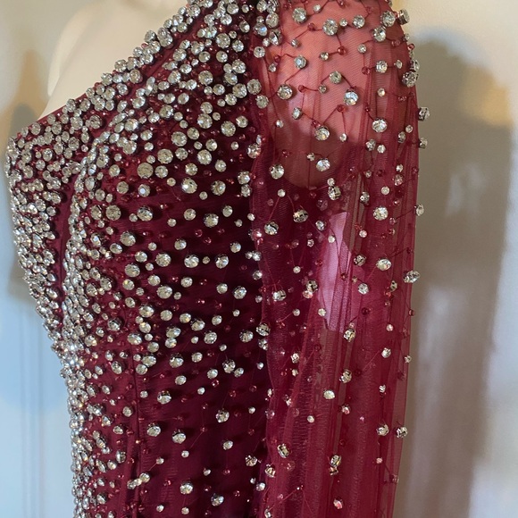 Tulle Pageant Dress With One Shoulder Cape Sleeve – 231GL0401 - Picture 8 of 14